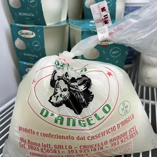 Fresh Italian Buffalo Mozzarella Real Italian mozzarella